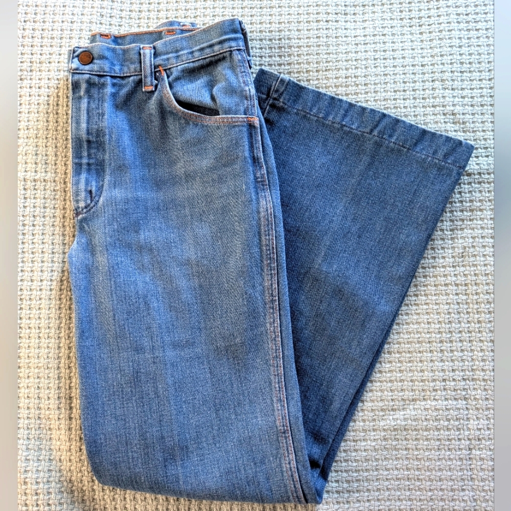 Wrangler high-rise flare/trouser jeans